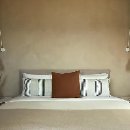 Parocks Luxury & 5*