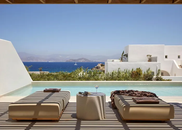 Parocks Luxury & 5* Ampelas