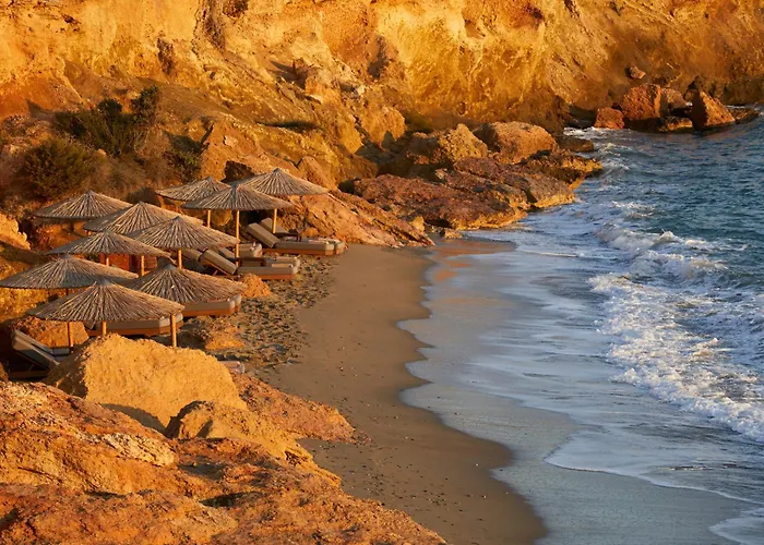 Parocks Luxury & Hotel Ampelas