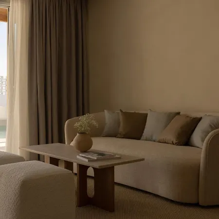 Ξενοδοχείο Parocks Luxury & 5*