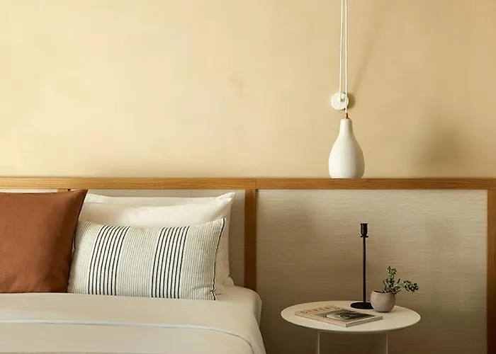 Parocks Luxury & Hotel