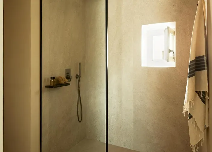 Hotel Parocks Luxury &